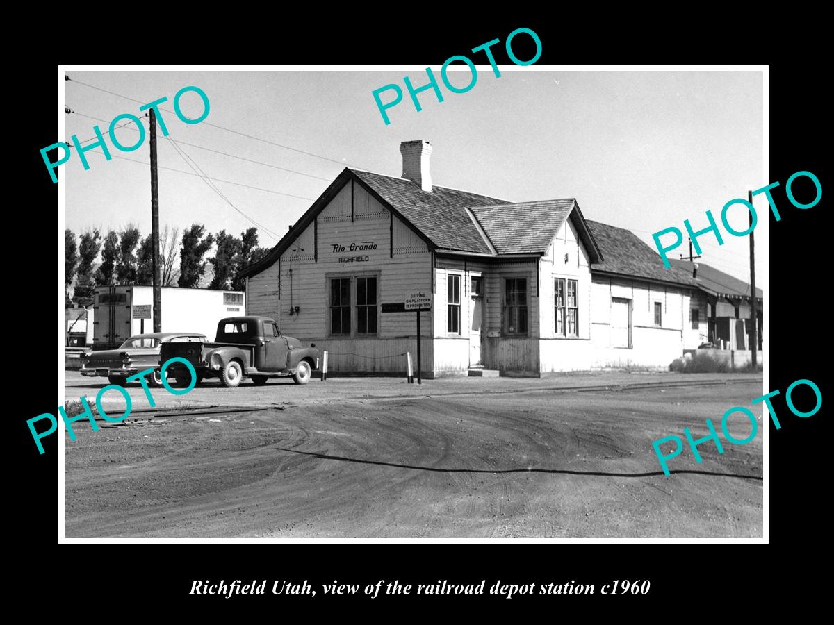 OLD LARGE HISTORIC PHOTO OF RICHFIELD UTAH, THE RAILROAD STATION c1960