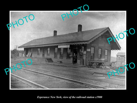 OLD LARGE HISTORIC PHOTO OF ESPERANCE NEW YORK, THE RAILROAD STATION c1900