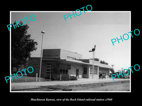 OLD LARGE HISTORIC PHOTO OF HUTCHINSON KANSAS, ROCK ISLAND RAILROAD DEPOT c1960