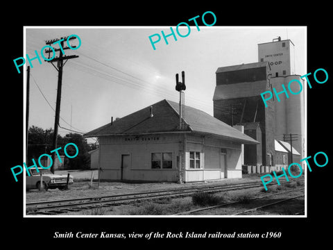 OLD LARGE HISTORIC PHOTO OF SMITH CENTER KANSAS, ROCK ISLAND RAILROAD DEPOT 1960