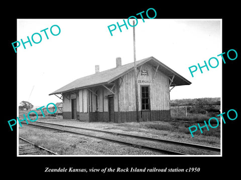 OLD LARGE HISTORIC PHOTO OF ZEANDALE KANSAS, ROCK ISLAND RAILROAD STATION 1950