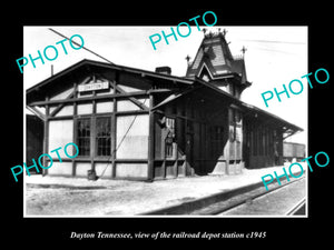 OLD LARGE HISTORIC PHOTO OF DAYTON TENNESSEE, THE RAILROAD DEPOT STATION c1945