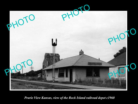 OLD LARGE HISTORIC PHOTO OF PRARIE VIEW KANSAS, ROCK ISLAND RAILROAD DEPOT c1960