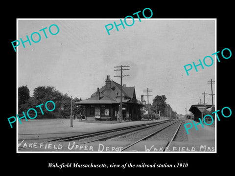 OLD LARGE HISTORIC PHOTO OF WAKEFIELD MASSACHUSETTS, THE RAILROAD STATION c1910