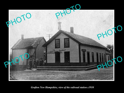 OLD LARGE HISTORIC PHOTO OF GRAFTON NEW HAMPSHIRE, THE RAILROAD STATION c1910