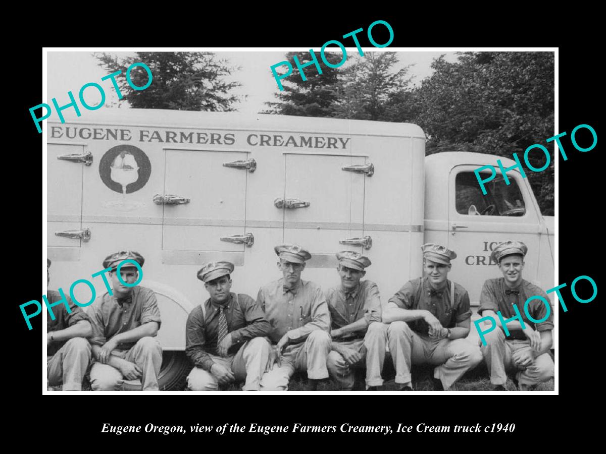 OLD LARGE HISTORIC PHOTO OF EUGENE OREGON, THE FARMERS ICE CREAM TRUCK c1940