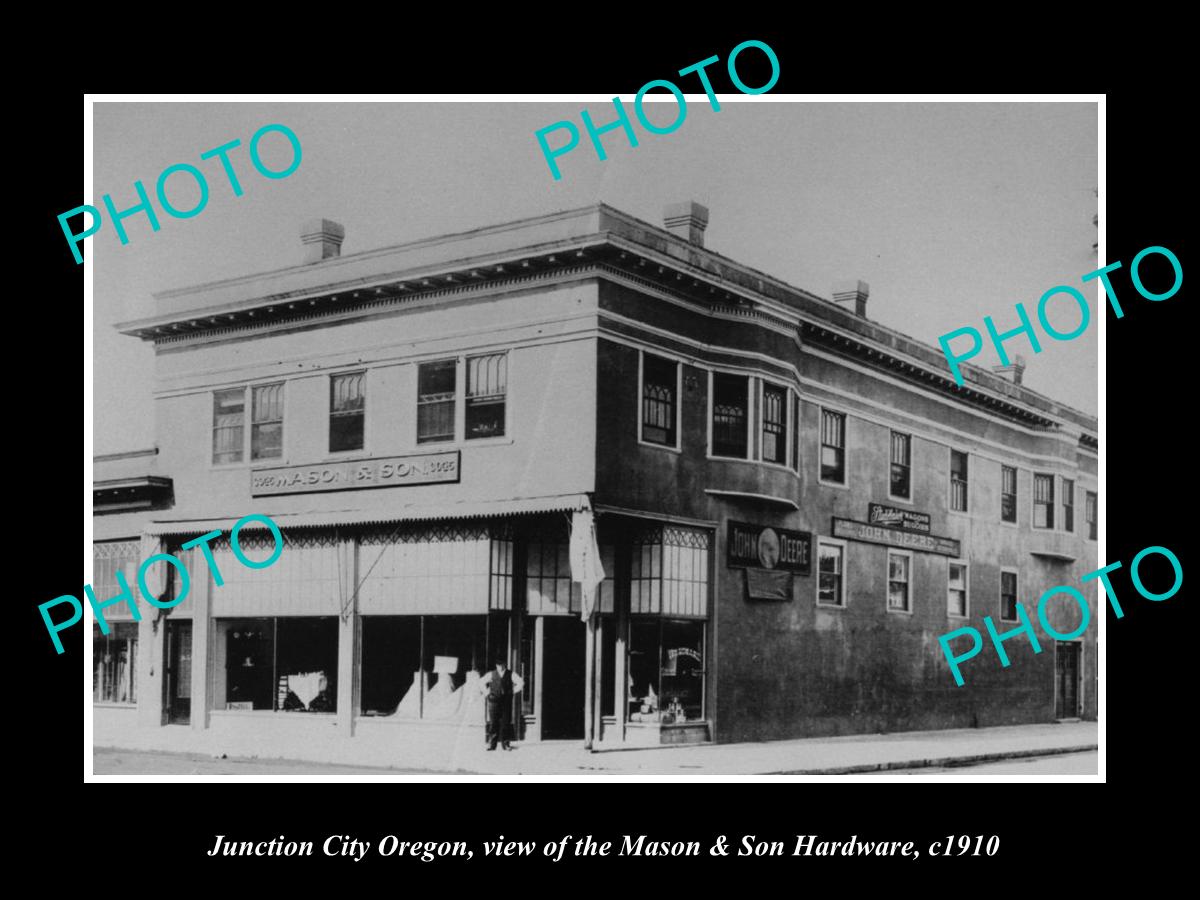 OLD LARGE HISTORIC PHOTO OF JUNCTION CITY OREGON, THE MASON HARDWARE STORE c1910