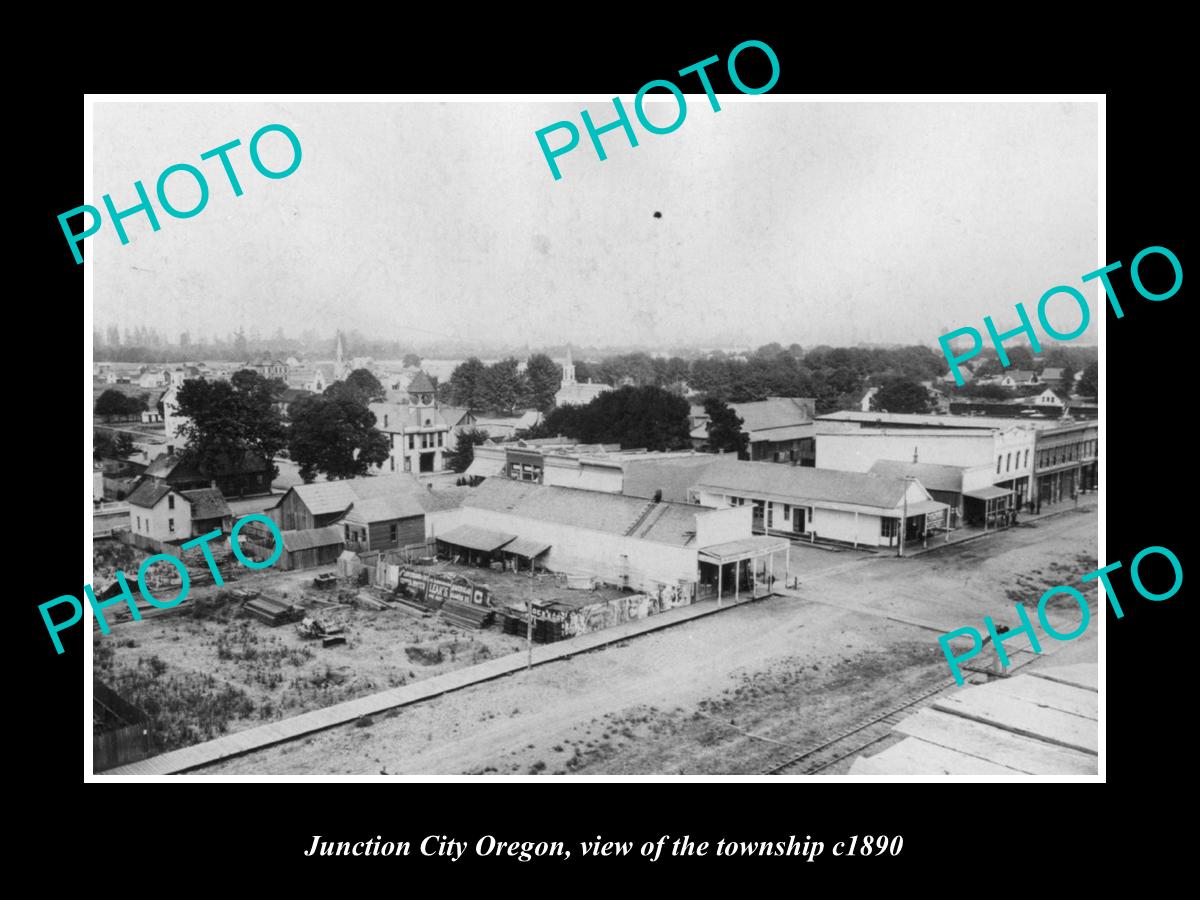 OLD LARGE HISTORIC PHOTO OF JUNCTION CITY OREGON, VIEW OF THE TOWNSHIP c1890