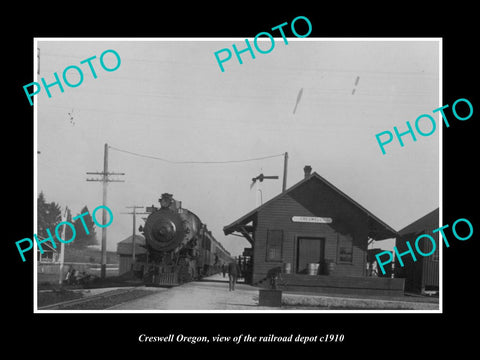 OLD LARGE HISTORIC PHOTO OF CRESWELL OREGON, THE RAILROAD DEPOT STATION c1910