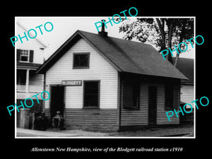 OLD LARGE HISTORIC PHOTO ALLENSTOWN NEW HAMPSHIRE, BLODGETT RAILROAD DEPOT c1910