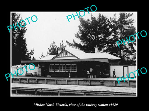 OLD LARGE HISTORIC PHOTO OF MIRBOO NORTH VICTORIA, THE RAILWAY STATION c1920