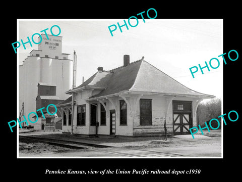 OLD LARGE HISTORIC PHOTO OF PENOKEE KANSAS, THE UNION RAILROAD DEPOT c1950