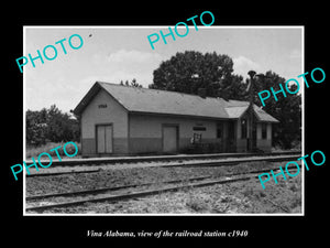 OLD LARGE HISTORIC PHOTO OF VINA ALABAMA, THE RAILROAD STATION c1940