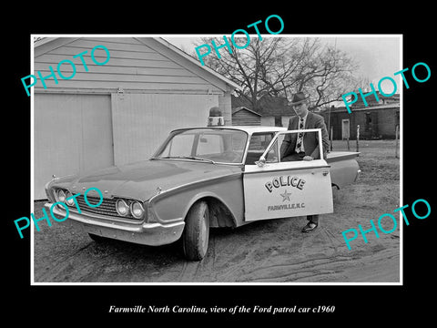 OLD LARGE HISTORIC PHOTO OF FARMVILLE NORTH CAROLINA POLICE FORD PATROL CAR 1960