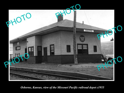 OLD LARGE HISTORIC PHOTO OF OSBORNE KANSAS, MISSOURI PACIFIC RAILROAD DEPOT 1955