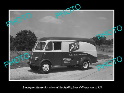 OLD LARGE HISTORIC PHOTO OF LEXINGTON KENTUCKY, THE SCHLITZ BEER VAN c1950