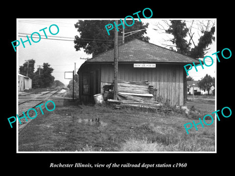 OLD LARGE HISTORIC PHOTO OF ROCHESTER ILLINOIS, THE RAILROAD DEPOT STATION c1960