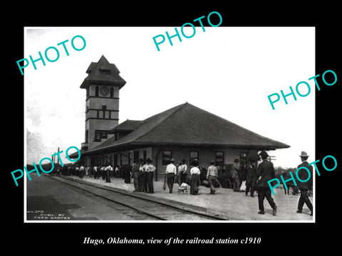 OLD LARGE HISTORIC PHOTO OF HUGO OKLAHOMA, THE RAILROAD DEPOT STATION c1910