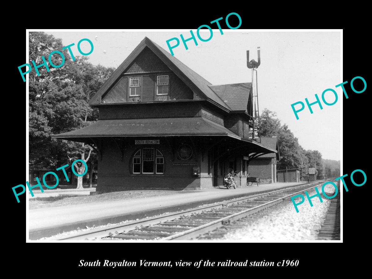 OLD LARGE HISTORIC PHOTO OF SOUTH ROYALTON VERMONT, THE RAILROAD STATION c1960