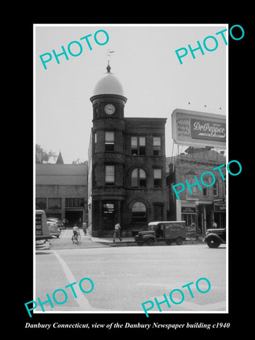 OLD LARGE HISTORIC PHOTO OF DANBURY CONNECTICUT, DANBURY NEWPAPER BUILDING c1940