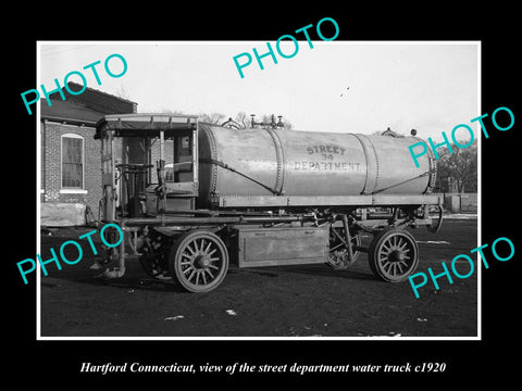 OLD LARGE HISTORIC PHOTO OF HARTFORD CONNECTICUT, THE HARTFORD WATER TRUCK c1920