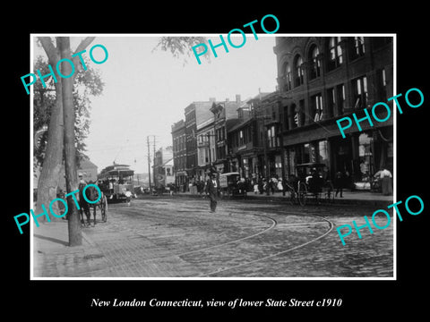 OLD LARGE HISTORIC PHOTO OF NEW LONDON CONNECTICUT, STATE STREET & STORES c1910