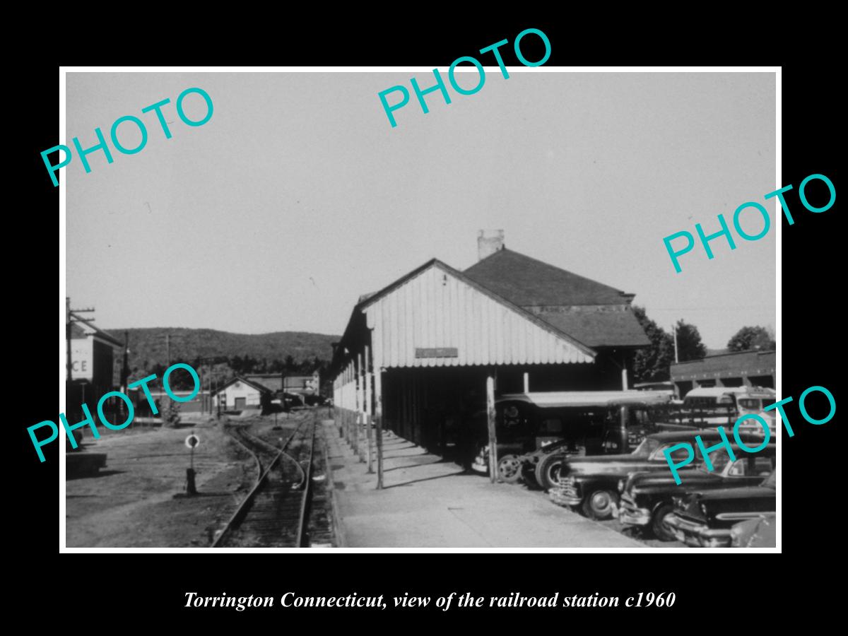 OLD LARGE HISTORIC PHOTO OF TORRINGTON CONNECTICUT, THE RAILWAY STATION c1960