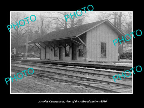 OLD LARGE HISTORIC PHOTO OF ARNOLDS CONNECTICUT, THE RAILROAD STATION c1930