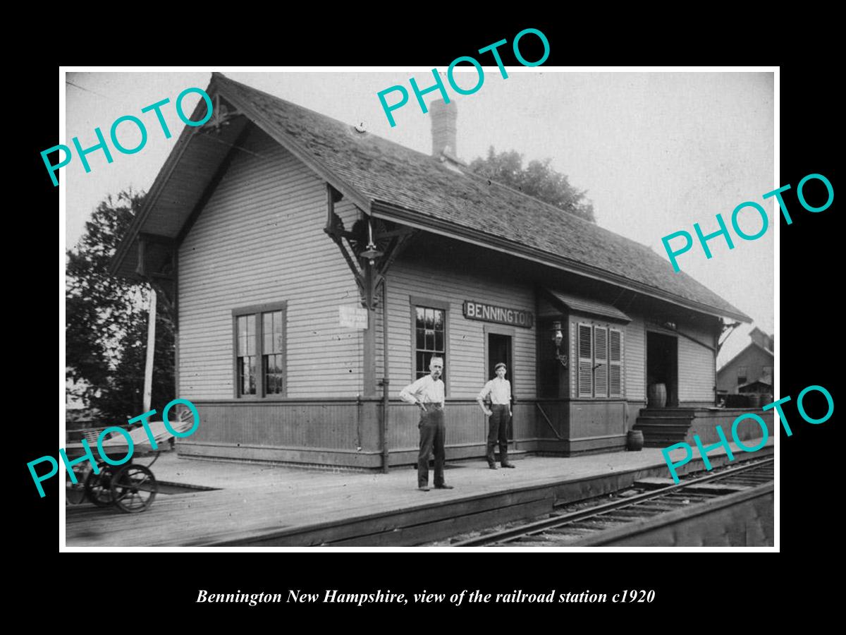 OLD LARGE HISTORIC PHOTO OF BENNINGTON NEW HAMPSHIRE, THE RAILROAD STATION c1920