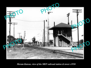 OLD LARGE HISTORIC PHOTO OF MORAM KANSAS, THE MKT RAILROAD STATION c1950 1