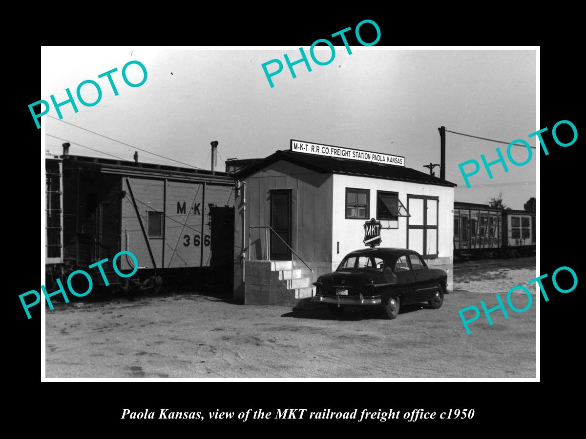 OLD LARGE HISTORIC PHOTO OF PAOLA KANSAS, THE MKT RAILROAD OFFICE c1950