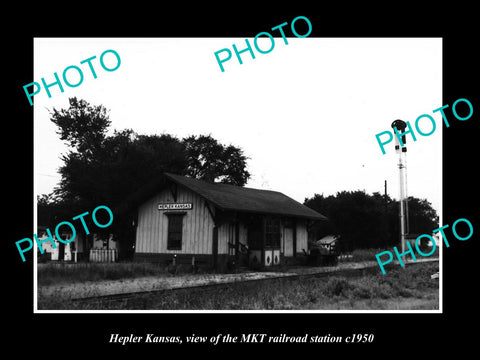 OLD LARGE HISTORIC PHOTO OF HEPLER KANSAS, THE MKT RAILROAD STATION c1950