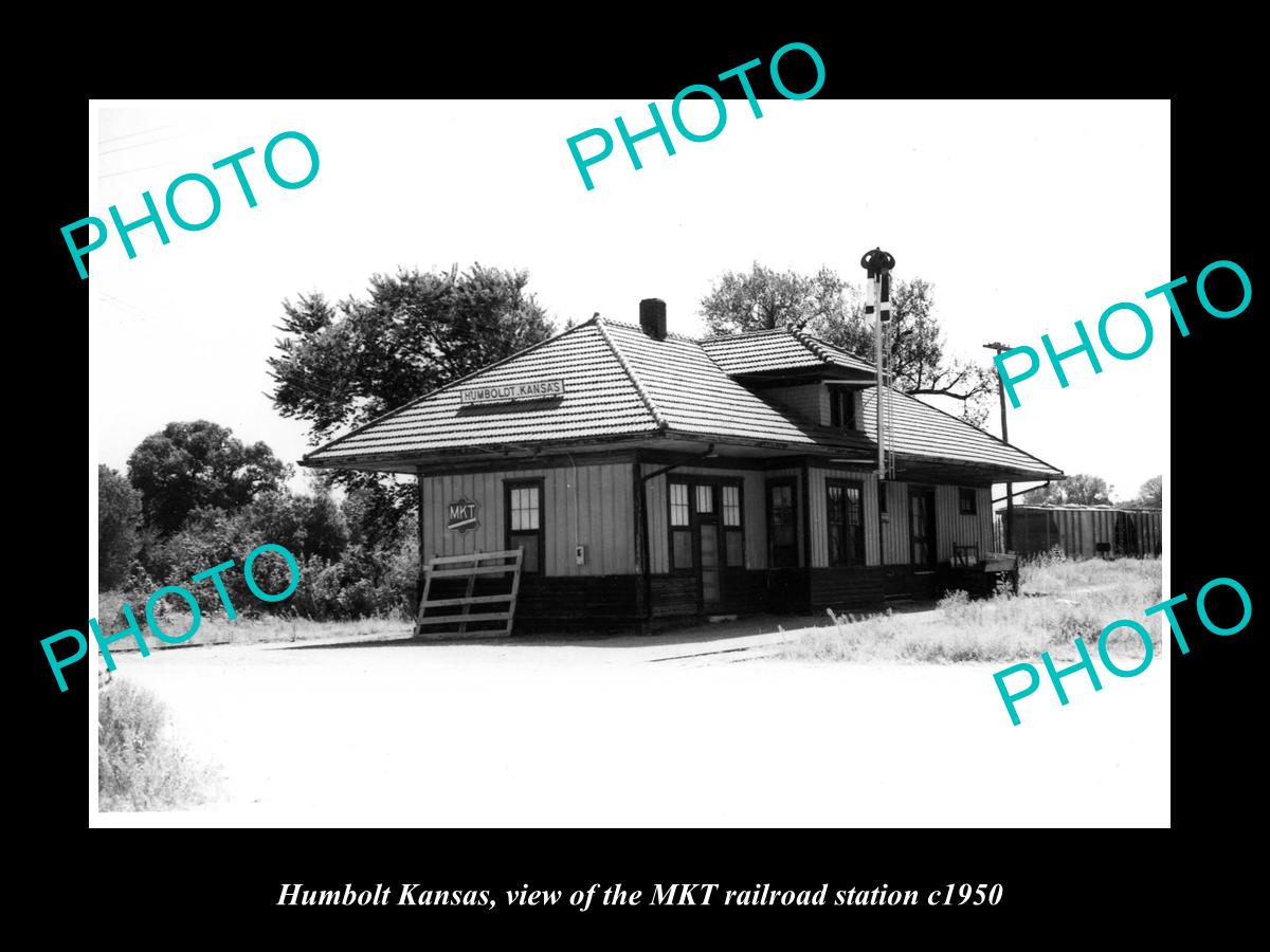 OLD LARGE HISTORIC PHOTO OF HUMBOLT KANSAS, THE MKT RAILROAD STATION c1950