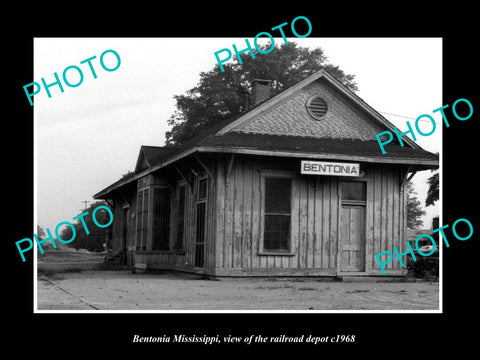 OLD LARGE HISTORIC PHOTO OF BENTONIA MISSISSIPPI, THE RAILROAD DEPOT c1968