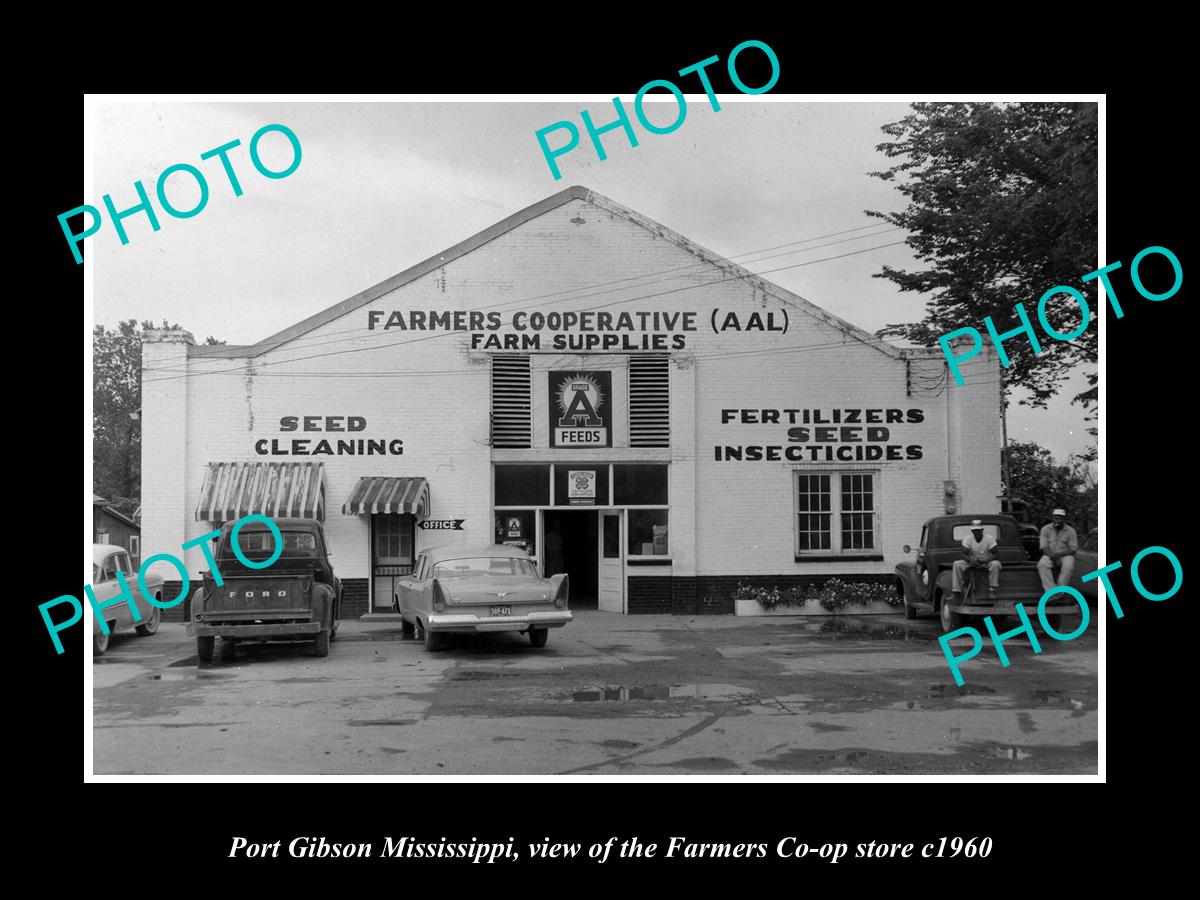 OLD LARGE HISTORIC PHOTO OF PORT GIBSON MISSISSIPPI, THE FARMERS COOP STORE 1960