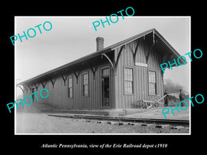 OLD LARGE HISTORIC PHOTO OF ATLANTIC PENNSYLVANIA, THE ERIE RAILROAD DEPOT c1910