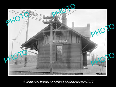 OLD LARGE HISTORIC PHOTO OF AUBURN PARK ILLINOIS, THE ERIE RAILROAD DEPOT c1910