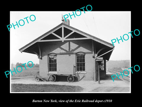 OLD LARGE HISTORIC PHOTO OF BARTON NEW YORK, THE ERIE RAILROAD DEPOT c1910 1