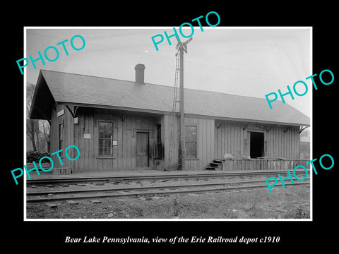 OLD LARGE HISTORIC PHOTO OF BEAR LAKE PENNSYLVANIA THE ERIE RAILROAD DEPOT c1910