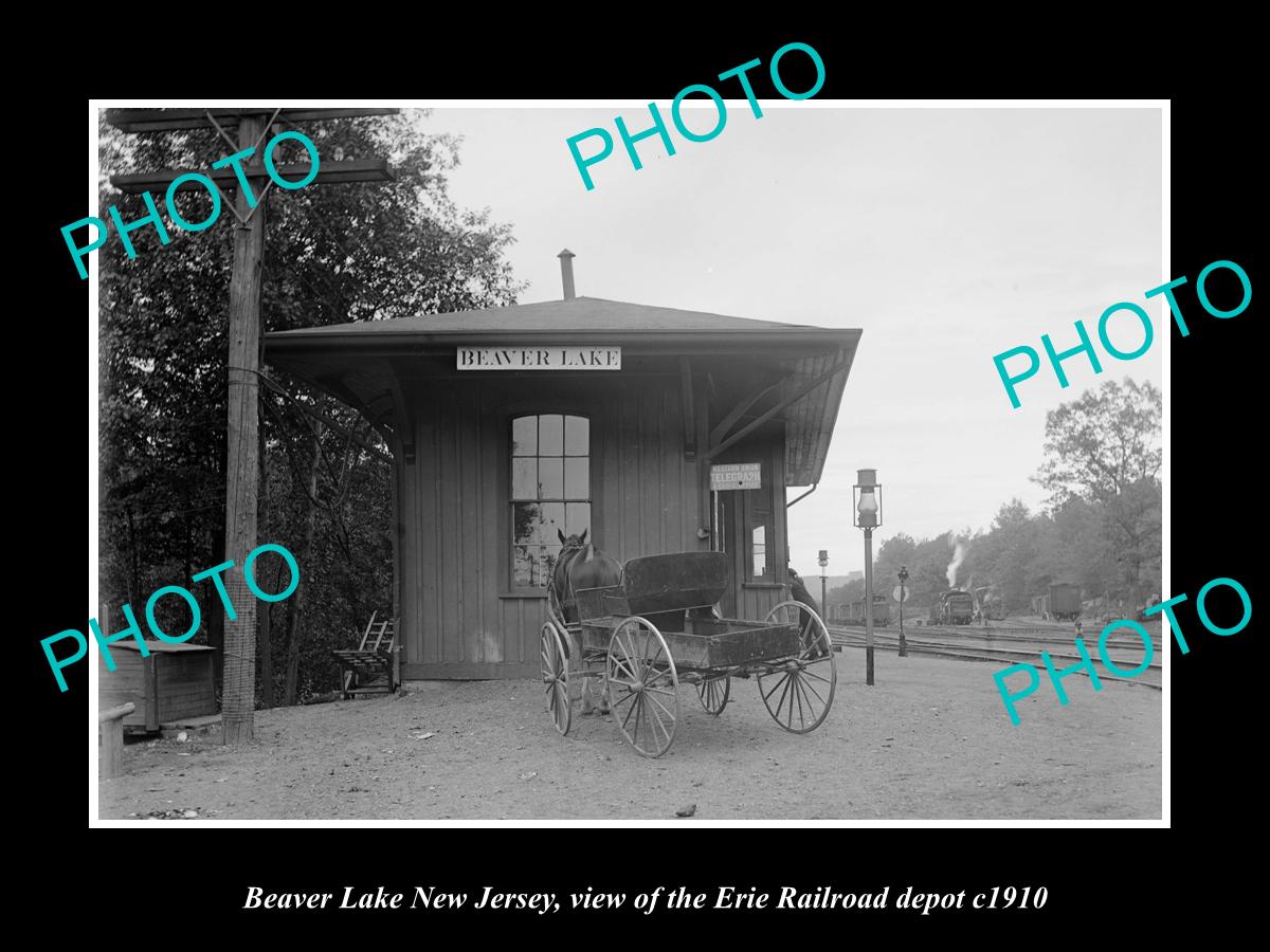 OLD LARGE HISTORIC PHOTO OF BEAVER LAKE NEW JERSEY, ERIE RAILROAD DEPOT c1910 1