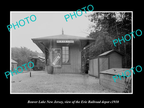 OLD LARGE HISTORIC PHOTO OF BEAVER LAKE NEW JERSEY, ERIE RAILROAD DEPOT c1910 2