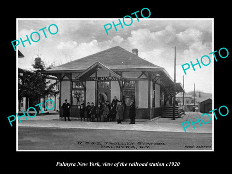 OLD LARGE HISTORIC PHOTO OF PALMYRA NEW YORK, THE RAILROAD STATION c1920