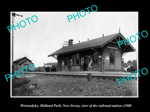 OLD LARGE HISTORIC PHOTO OF WORTENDYKE NEW JERSEY, THE RAILROAD STATION c1900