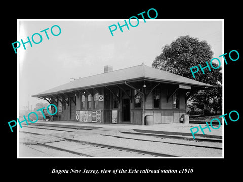 OLD LARGE HISTORIC PHOTO OF BOGOTA NEW JERSEY, ERIE RAILROAD STATION c1910 1