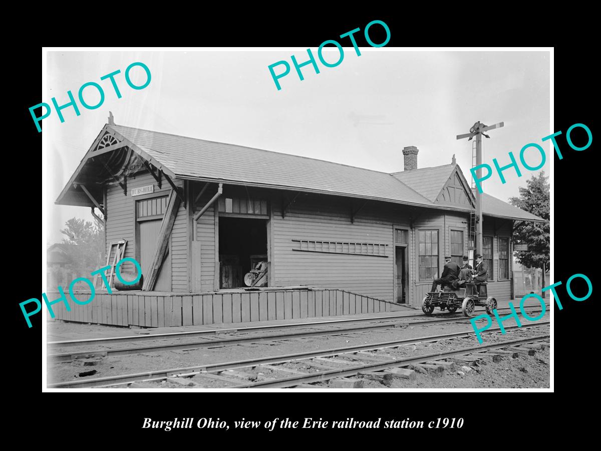 OLD LARGE HISTORIC PHOTO OF BURGHILL OHIO, THE ERIE RAILROAD STATION c1910 1