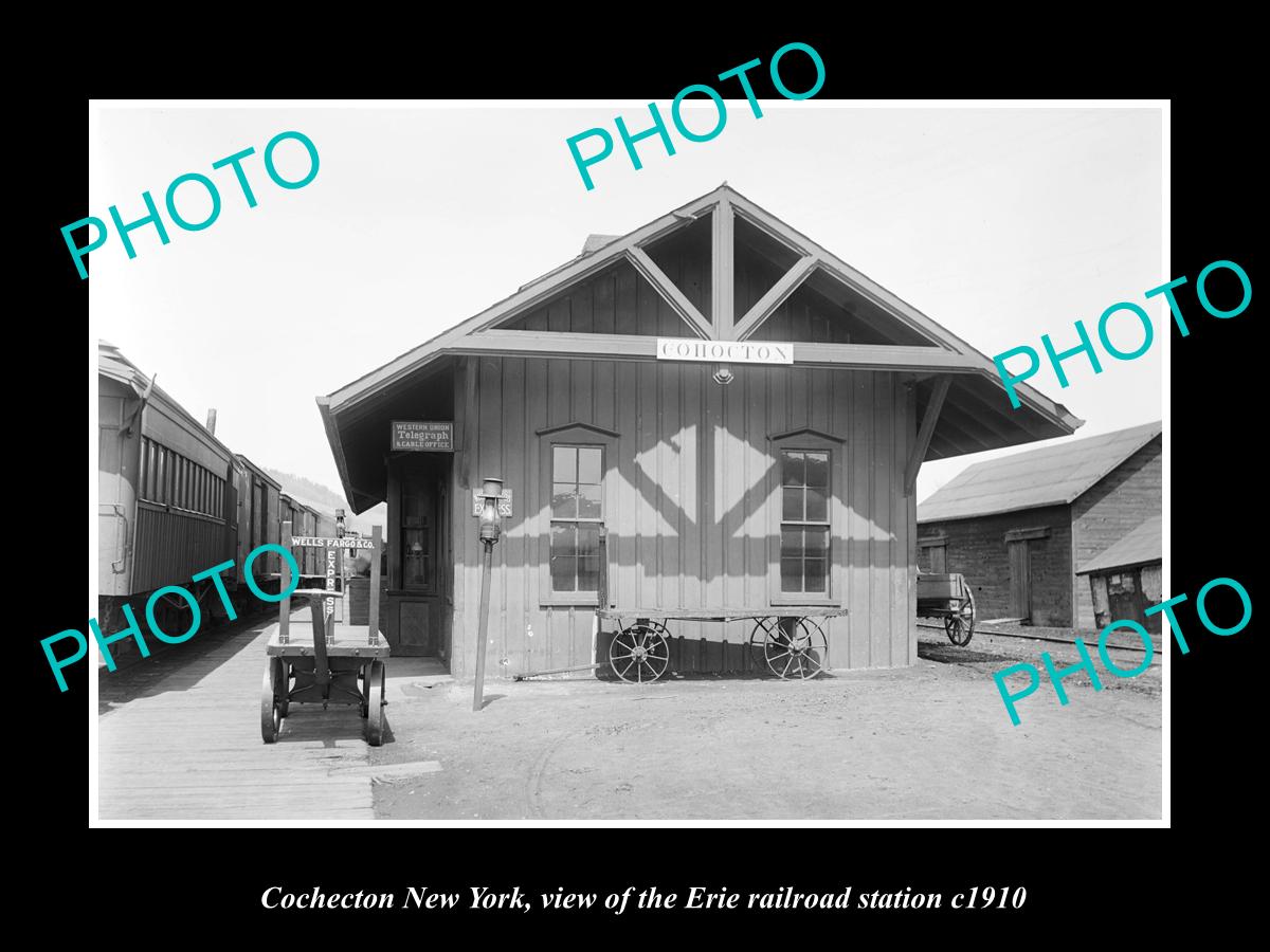 OLD LARGE HISTORIC PHOTO OF COCHECTON NEW YORK, ERIE RAILROAD STATION c1910 2