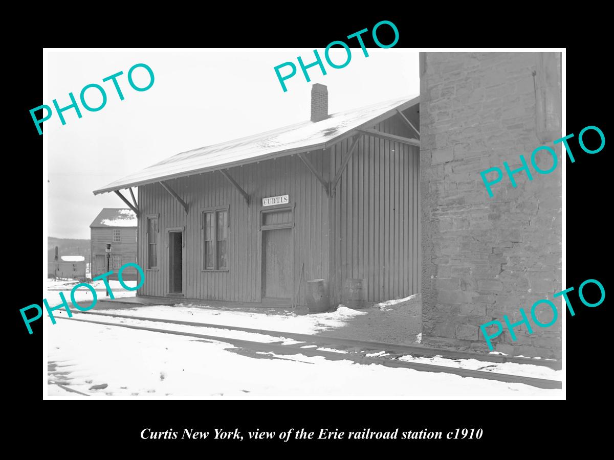 OLD LARGE HISTORIC PHOTO OF CURTIS NEW YORK, ERIE RAILROAD STATION c1910 1