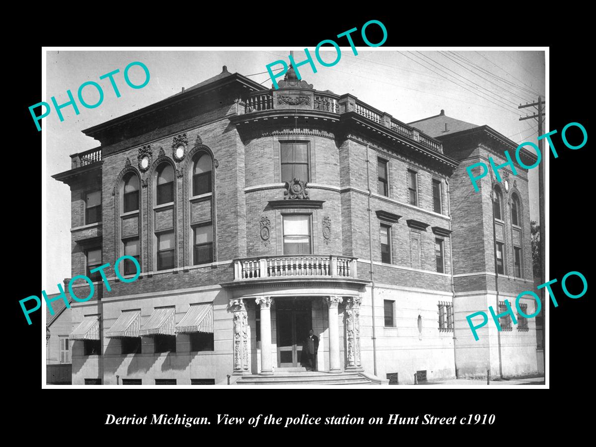 OLD LARGE HISTORIC PHOTO OF DETROIT MICHIGAN, THE HUNT St POLICE STATION c1910