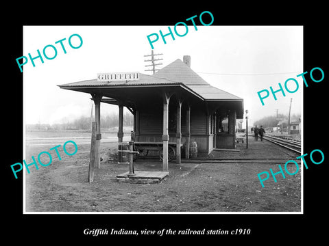 OLD LARGE HISTORIC PHOTO OF GRIFFITH INDIANA, ERIE RAILROAD STATION c1910 1