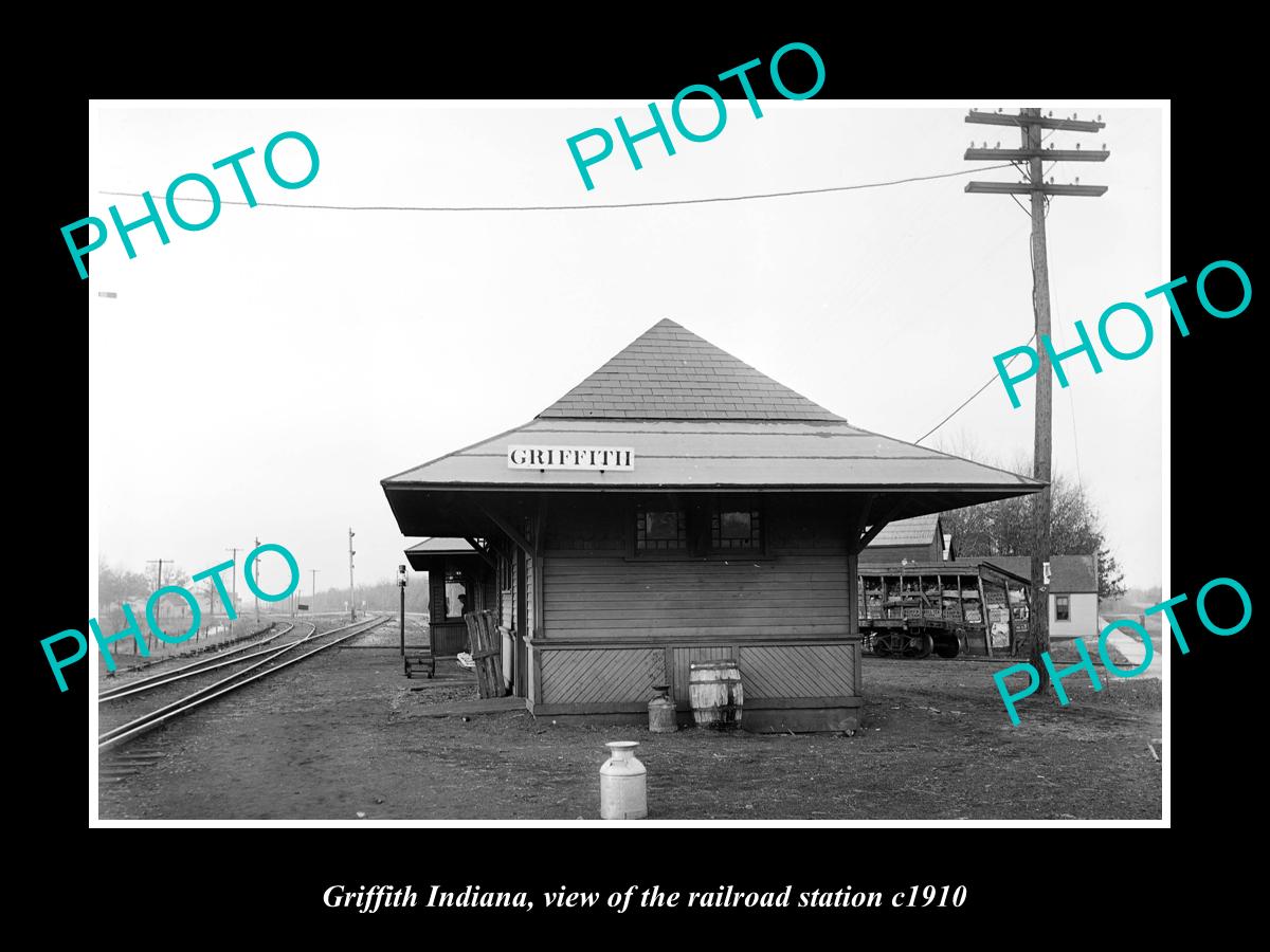 OLD LARGE HISTORIC PHOTO OF GRIFFITH INDIANA, ERIE RAILROAD STATION c1910 2